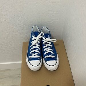 royal blue high top converse size 7.5 in women’s